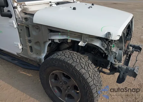 2016 Jeep Wrangler Unlimited Sport из США, поврежденный, VIN 1C4BJWDG2GL124909